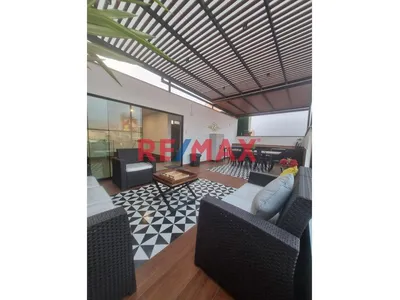 Duplex Exclusivo En Surco 216M2 Con Terraza Y Vista Panóramica