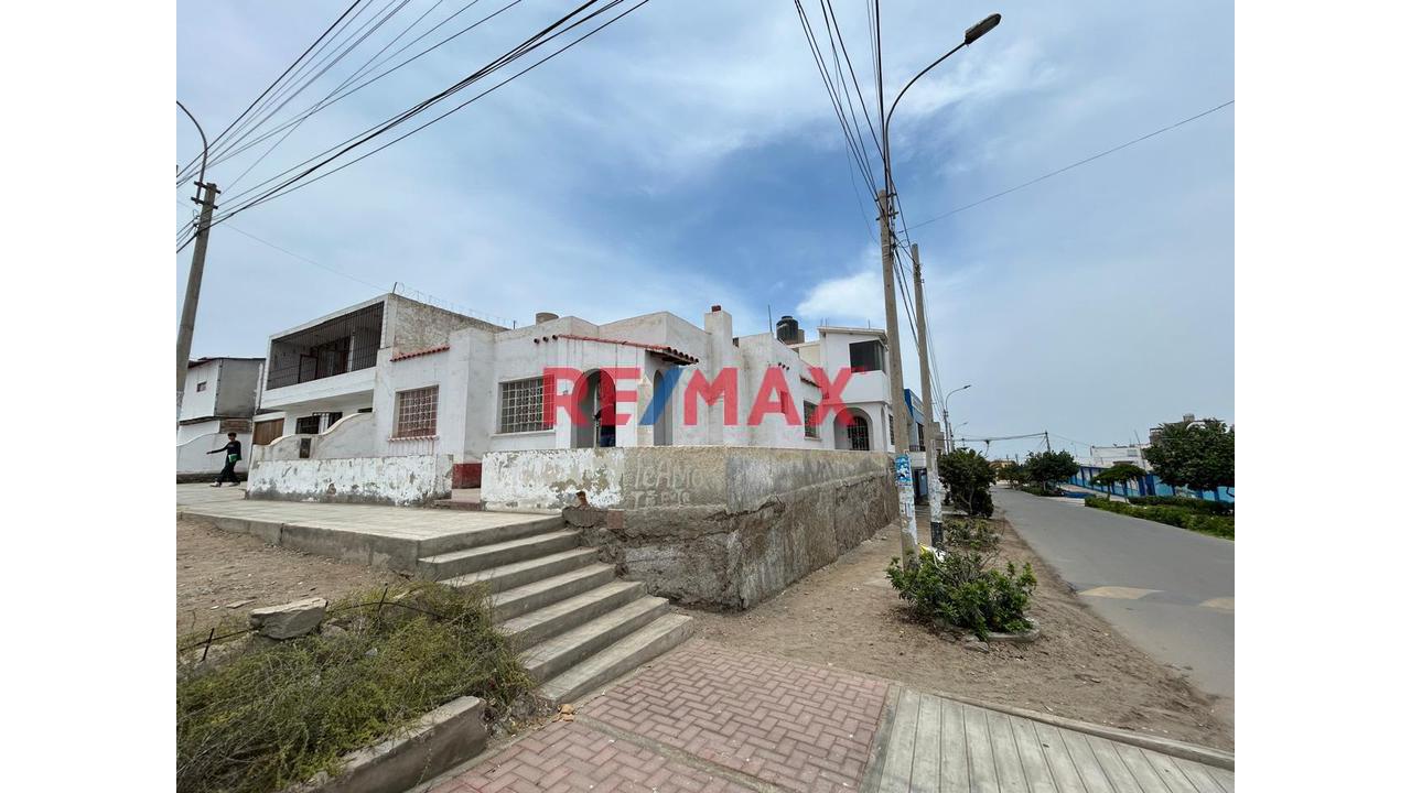 Espectacular Casa En Esquina San Bartolo