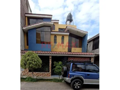 En Venta De Casa En Urb Residencial