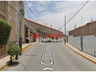 🏡✨ ¡Casa En Venta En Residencial Cerrada – Challapampa! ✨