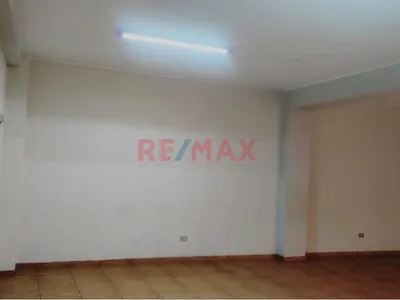 Alquiler De Oficina Surquillo 130M2