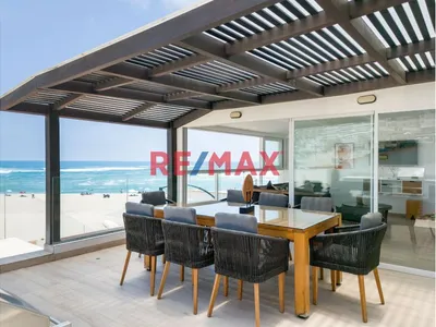 Venta Duplex Amoblado 339.61M2 Playa Señoritas Primera Fila Frente Al Mar  Con 2  Estacionamientos
