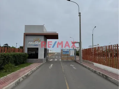 Terreno en venta · Urbanización Alto Mar, Cerro Azul · 136 m²