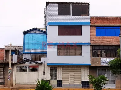 🏡 Se Vende Casa De 3 Pisos En Av. Circunvalación – Zona Comercial De Alto Tránsito