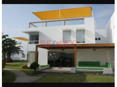 Venta Hermosa Casa De Playa En Asia