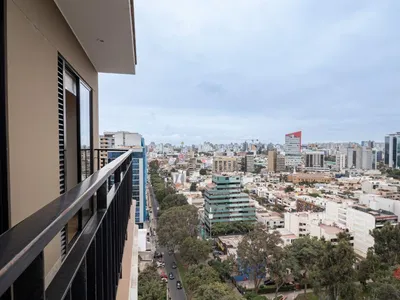 Venta de Departamento en Surquillo - Lima 3 Dormitorios