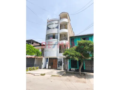 Amplio Departamento En Venta – Urb. Tablada De Lurín, Vmt