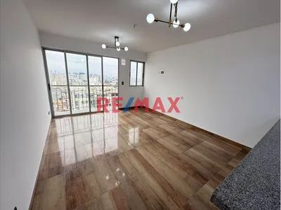 🏙️ ¡Tu Nuevo Hogar Te Espera En Breña! ✨