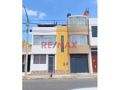 Venta De Casa