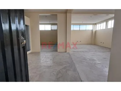 ¡Alquiler De Almacén De 170 M² Con Techo Alto En Guillermo Dansey, Cercado!
