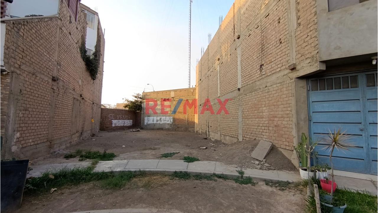 Terreno En Urbanizacion Santo Domingo Carabayllo