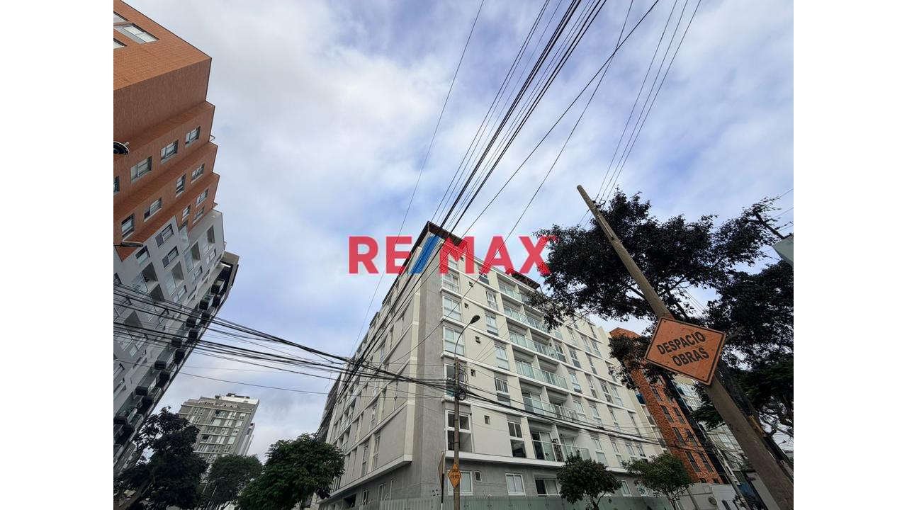 Alquiler De Departamento Amoblado De 91M² Con 2 Dormitorios Y Cochera En Miraflores