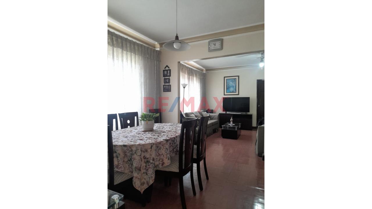 Departamento En Venta - La Victoria