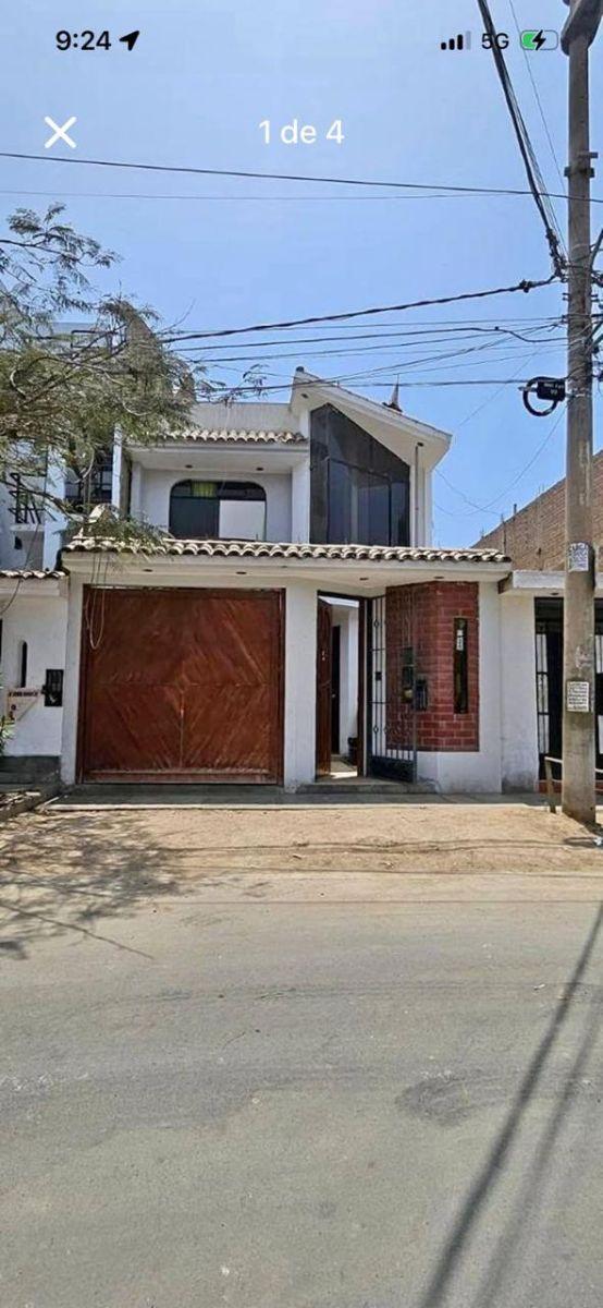 Venta de Casa en San Martín de Porres - Lima 4 Dormitorios 