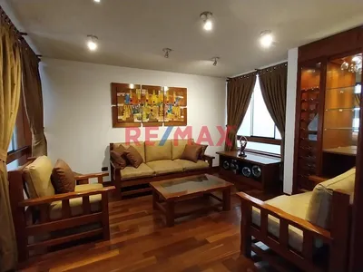 Venta De Comodo Departamento Frente A Parque - En Bellavista  – Callao