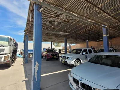 Venta de Local Industrial en Cerro Colorado - Arequipa 6 Dormitorios 