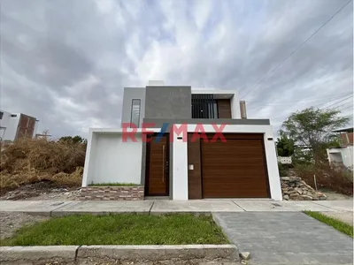 🏡 ¡Casa Inteligente De Estreno En Venta – Urb. Los Corales I, Piura!