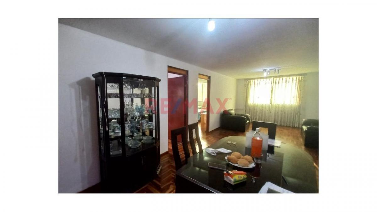 Venta de Departamento en Breña - Lima 2 Dormitorios 