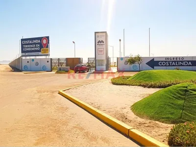 Terreno De Playa En Venta De 200 M2 , Listo Para Construir
