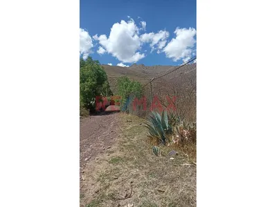 Terreno En Venta En El Distrito  De Lucre   Sector Huáscar, Uncapampa