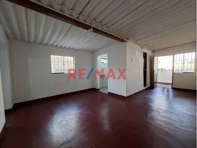 Alquilo Departamento 2Do Piso Villa Maria Del Triunfo