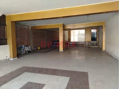 Venta de Local Comercial en San Martín de Porres - Lima 4 Dormitorios 