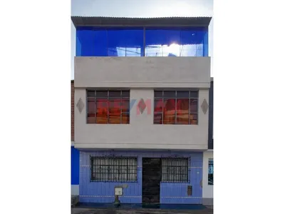 🏡 Venta De Casa De 2 Pisos + Azotea – Zona O, Huaycán