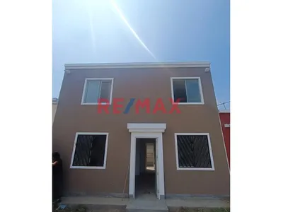 Vendo Casa De Dos Pisos En Condominio Sol De Las Delicias Ii / 98 M2 A.T./ S/264,500