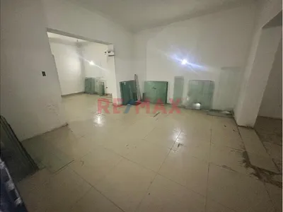 Local Comercial En Jesús María De 100M²– Visibilidad, Flujo Y Ubicación.