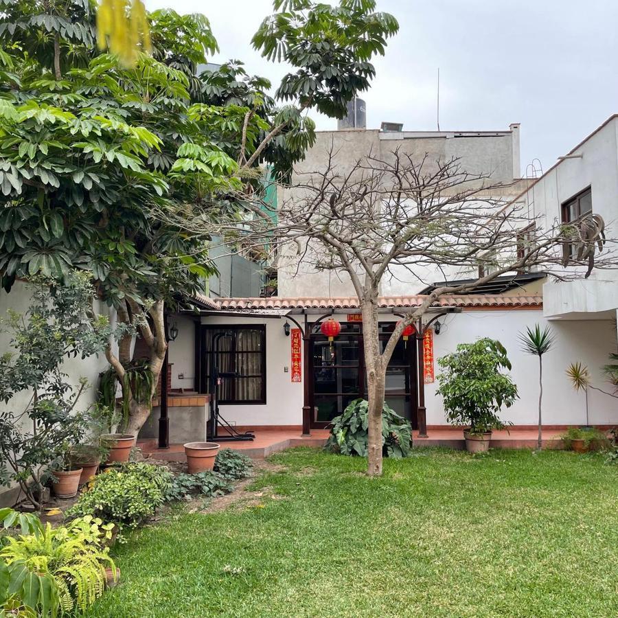 Venta de Casa en Miraflores - Lima 0 Dormitorio 