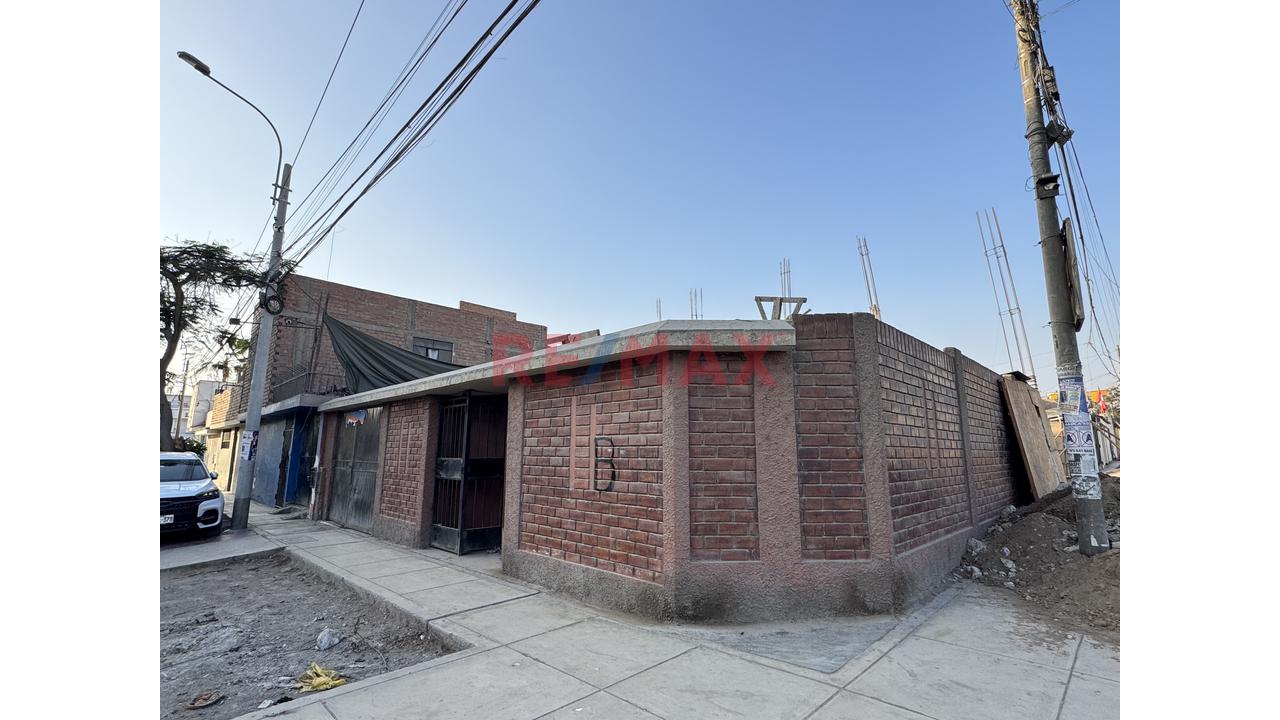 Se Vende Terreno En Esquina Tungasuca Carabayllo