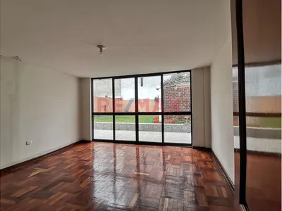 Alquiler Casa Para Uso De Oficina En Av. Cristobal De Peralta - Urb Valle Hermoso Surco
