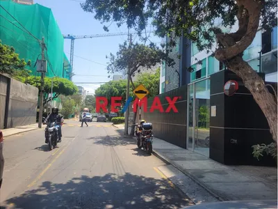 Vendo  Terreno  En  Zona Estratègica De  Miraflores