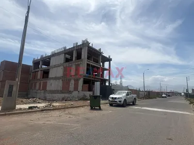 Terreno en venta · Mz. B Lote 11 Urb los Galenos, Trujillo · 300 m²