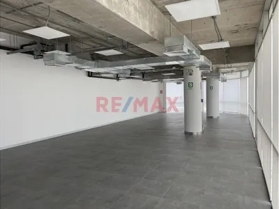 Se Vende Moderna Oficina De 204 M2 En Magdalena Skytower