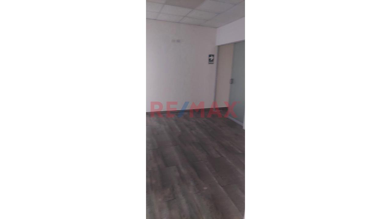 Oficina Torre Tekton  283 M2 Av. Javier Prado Centro Financiero San Isidro