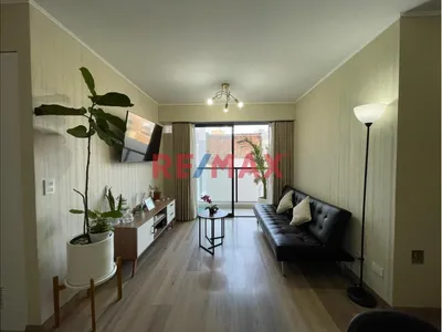 Se Vende Hermoso Dpto Piso 3 Vista Interna - Av. Universitaria Cerca A Plaza San Miguel