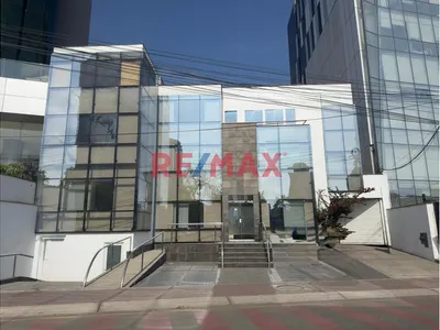 Se Alquila Local Comercial En San Isidro