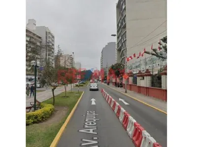 Alquilo Local Comercial