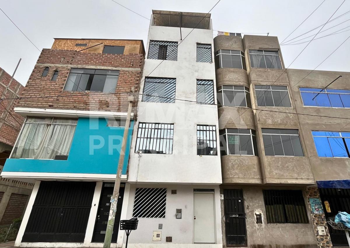 Venta de Casa en Comas - Lima 4 Dormitorios 