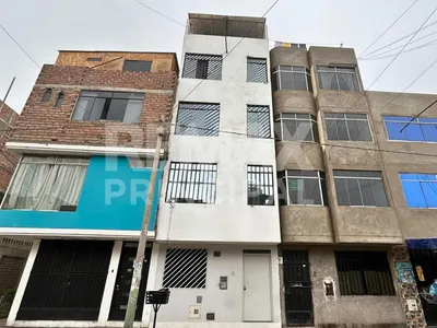 Venta de Casa en Comas - Lima 4 Dormitorios 