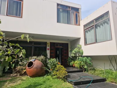 Venta de Casa en San Borja - Lima 5 Dormitorios