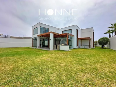 Venta de Casa en Chorrillos - Lima 5 Dormitorios