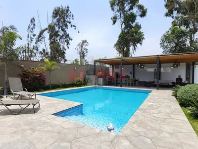 Moderna Casa De Campo En Venta En Pachacamac