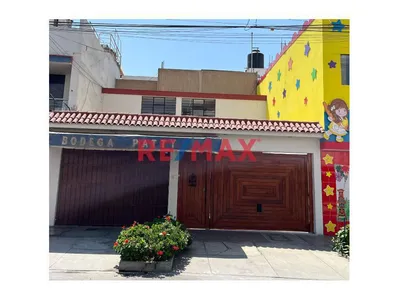Casa En Alquiler En Bellavista | Amplia, Funcional Y Muy Bien Ubicada