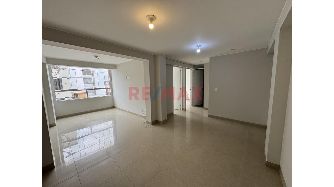 Se Vende Departamento Con Cochera En Villa Los Angeles Los Olivos