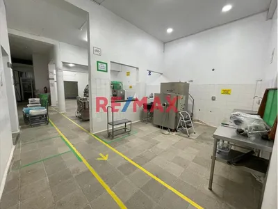 🚨 Local Industrial En Surquillo | 530 M² | 60 Kw | Montacargas 🚨