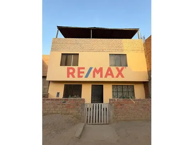 Casa Comercial En Venta En Pachacútec - Ventanilla