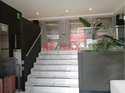 Alquiler De Hermoso  Departamento En La Av,Tomas Marsano En Surquillo