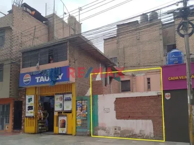 Alquiler Local Comercial Frente A Condominios Comas